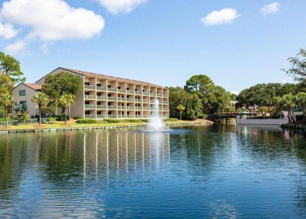 Ocean View At Island Club Hotel Hilton Head Island Exterior photo