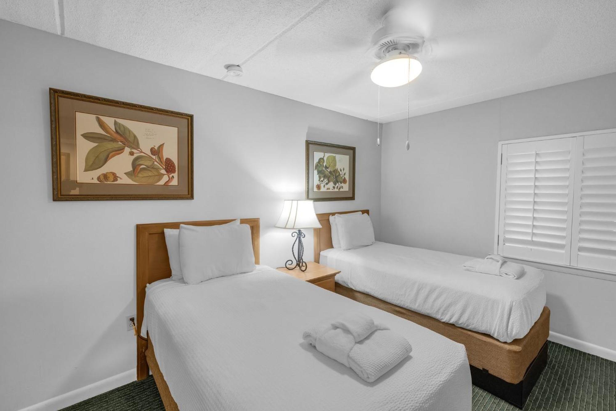 Ocean View At Island Club Hotel Hilton Head Island Exterior photo